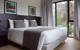 Mérit Parque Leloir by Amérian